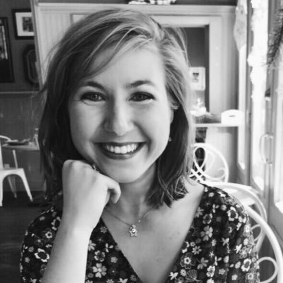 Meet your Posher, Ansley - Picture 1 of 1